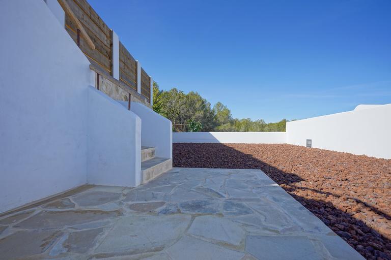 Property thumbnail 34