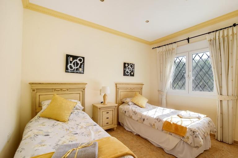 Property thumbnail 5