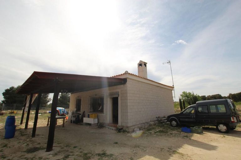 Property thumbnail 1