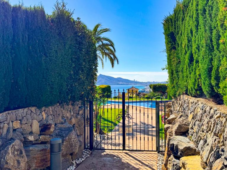 Property thumbnail 6