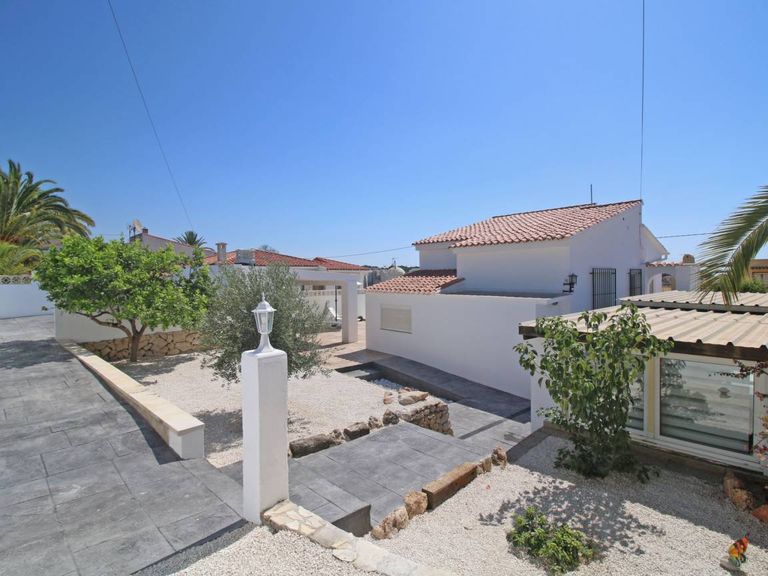 Property thumbnail 16