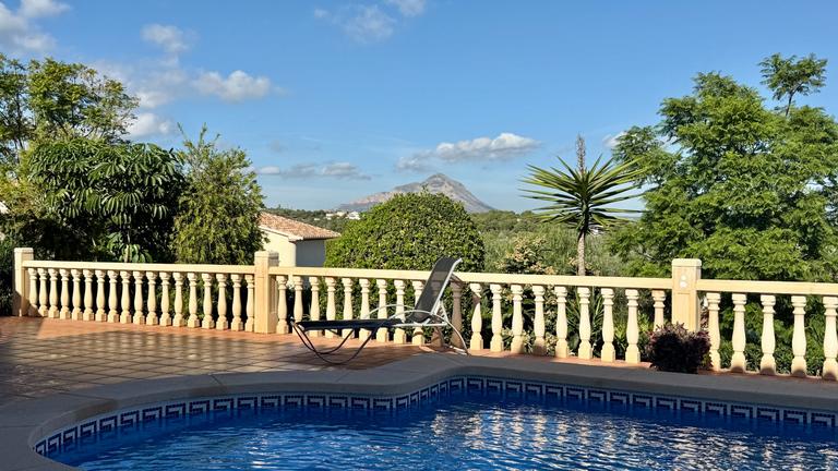 Property thumbnail 10