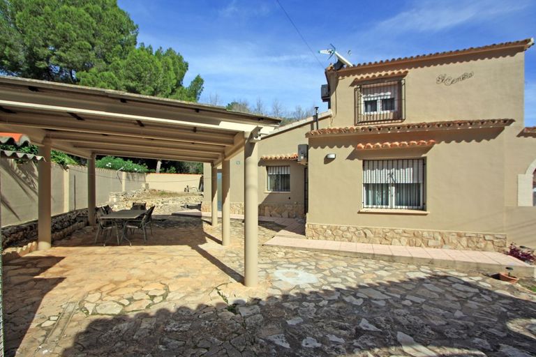 Property thumbnail 6