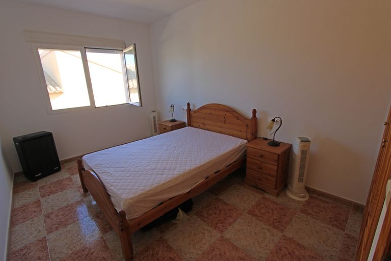 Property thumbnail 8