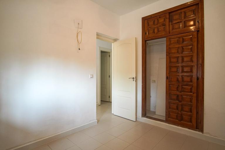 Property thumbnail 13