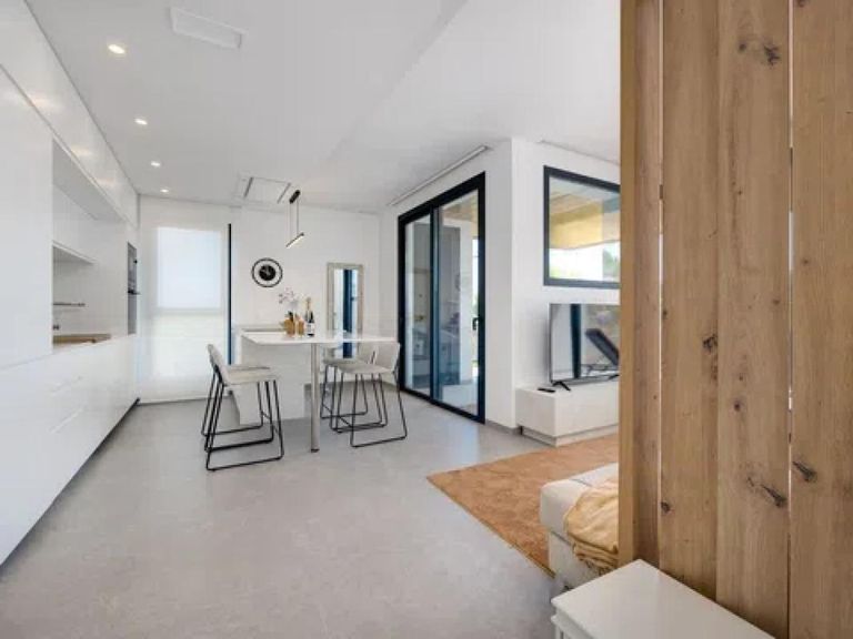 Property thumbnail 9