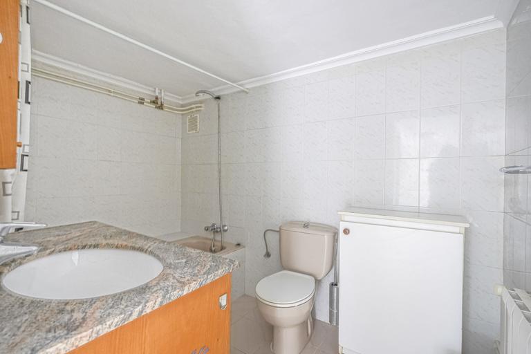 Property thumbnail 39