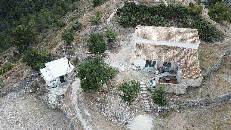 Property thumbnail 2