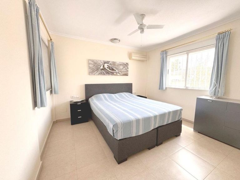 Property thumbnail 14