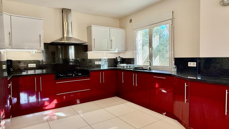 Property thumbnail 15
