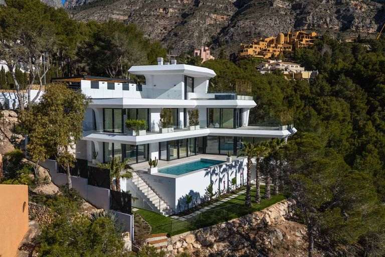 Property thumbnail 3