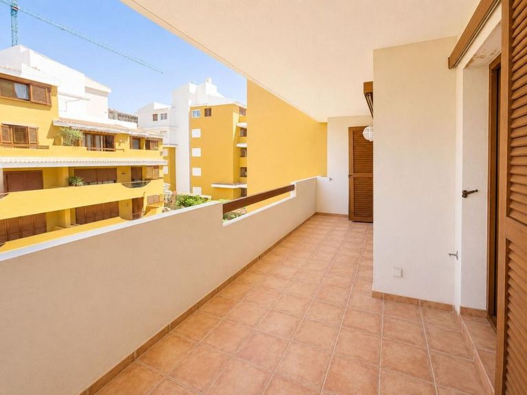 Property thumbnail 1