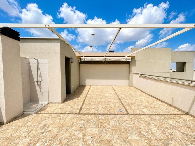 Property thumbnail 17