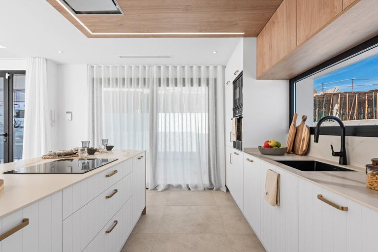 Property thumbnail 9