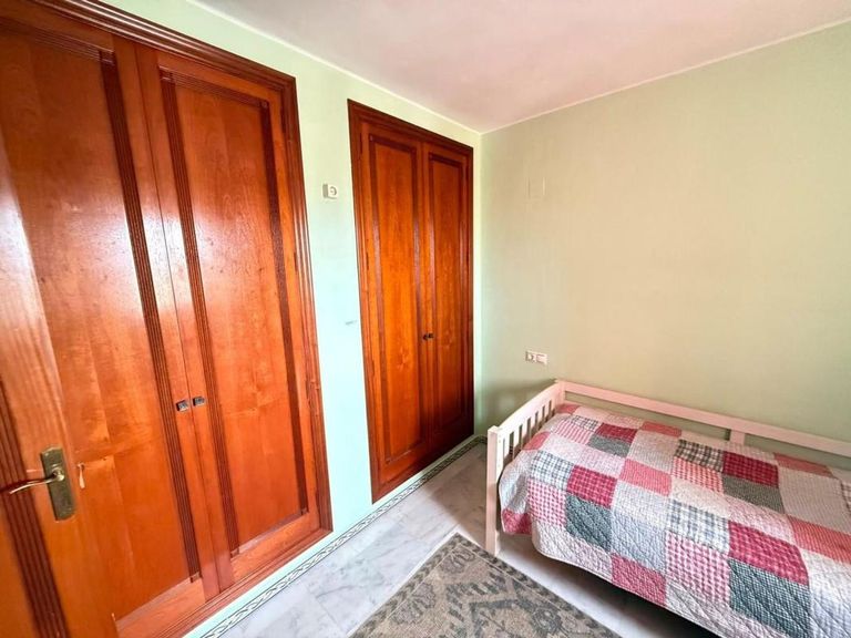 Property thumbnail 30