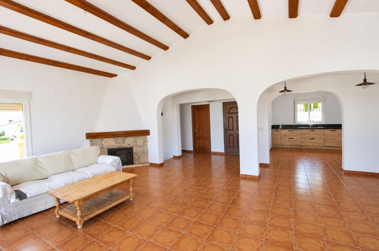 Property thumbnail 8