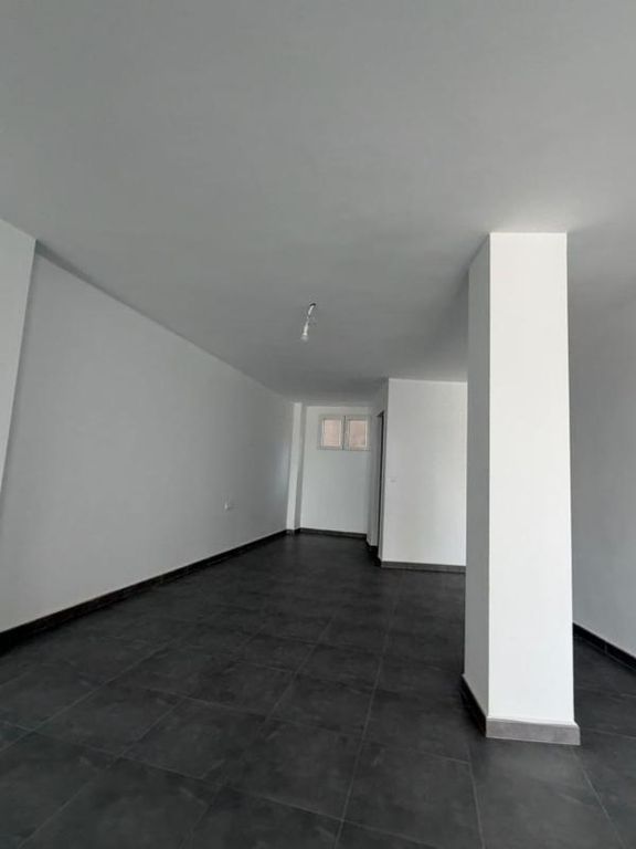 Property thumbnail 6
