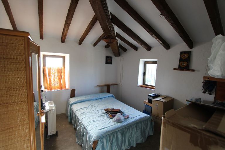 Property thumbnail 12