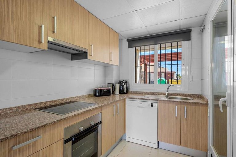 Property thumbnail 8