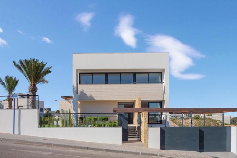 Property thumbnail 6
