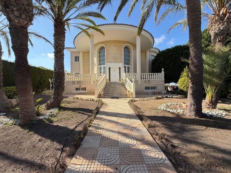 Property thumbnail 2