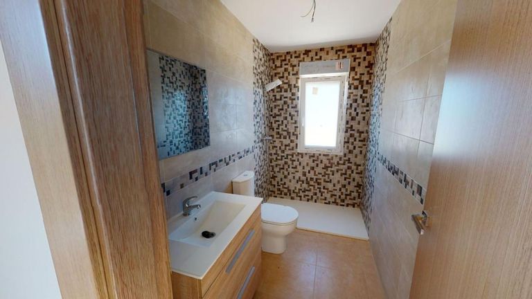 Property thumbnail 19