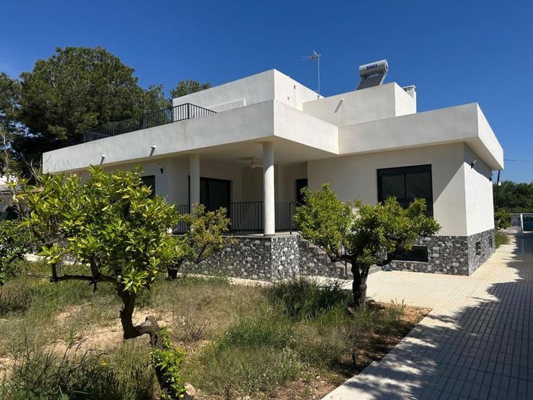 Property thumbnail 4