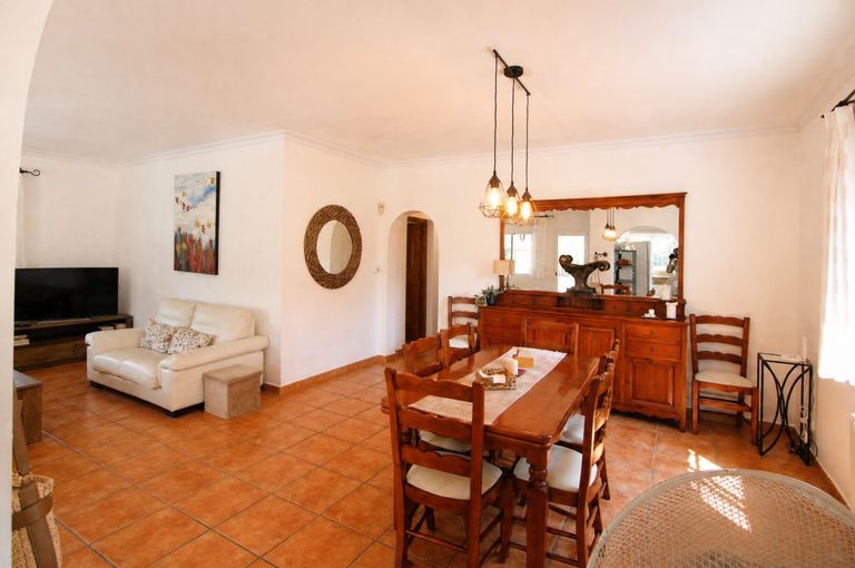 Property thumbnail 7