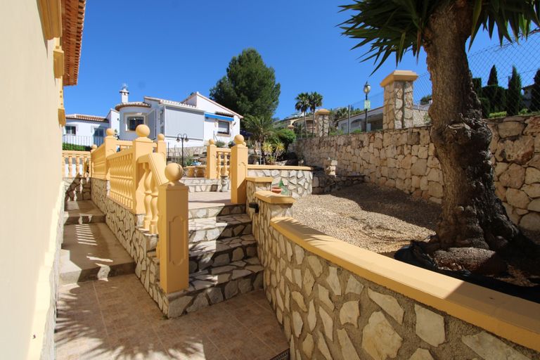 Property thumbnail 4