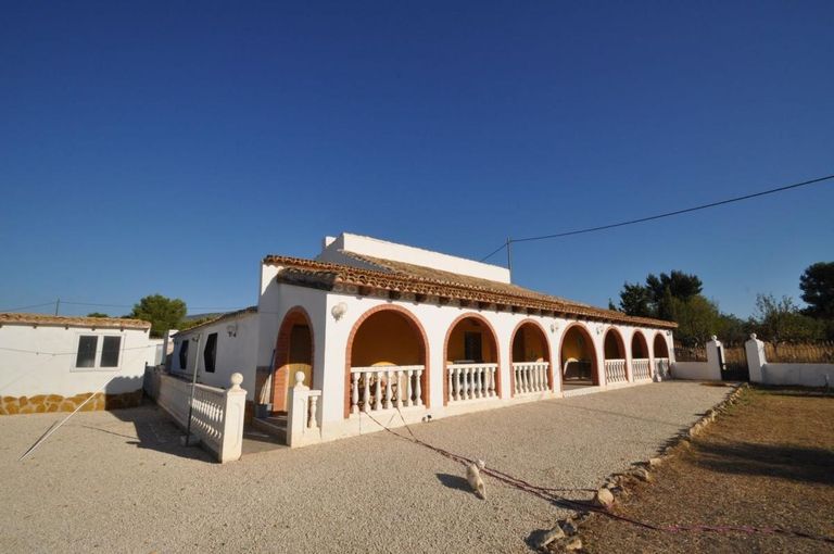 Property thumbnail 2