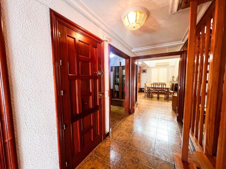 Property thumbnail 11