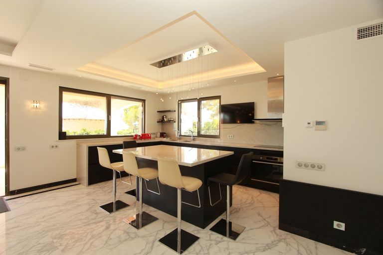 Property thumbnail 16