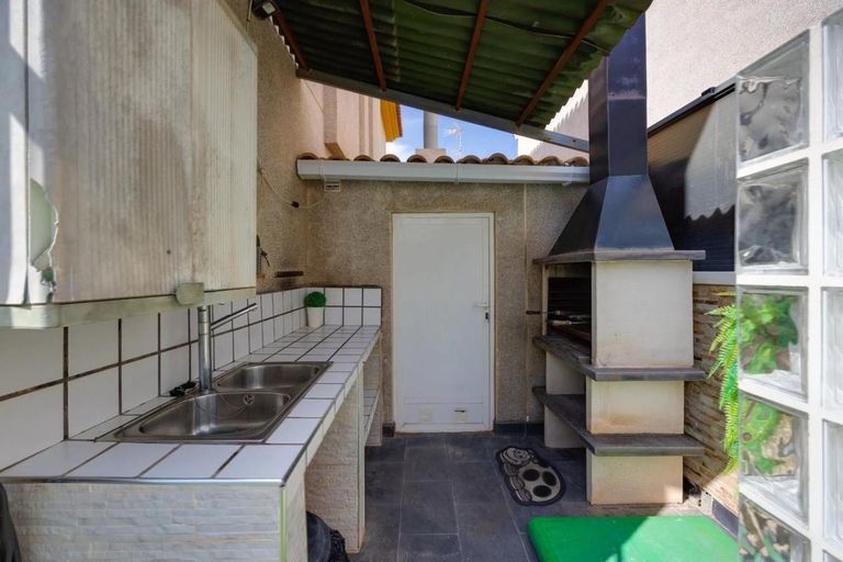 Property thumbnail 24