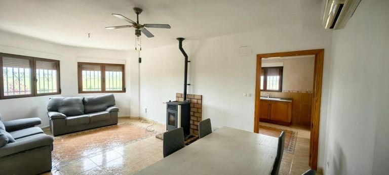 Property thumbnail 7