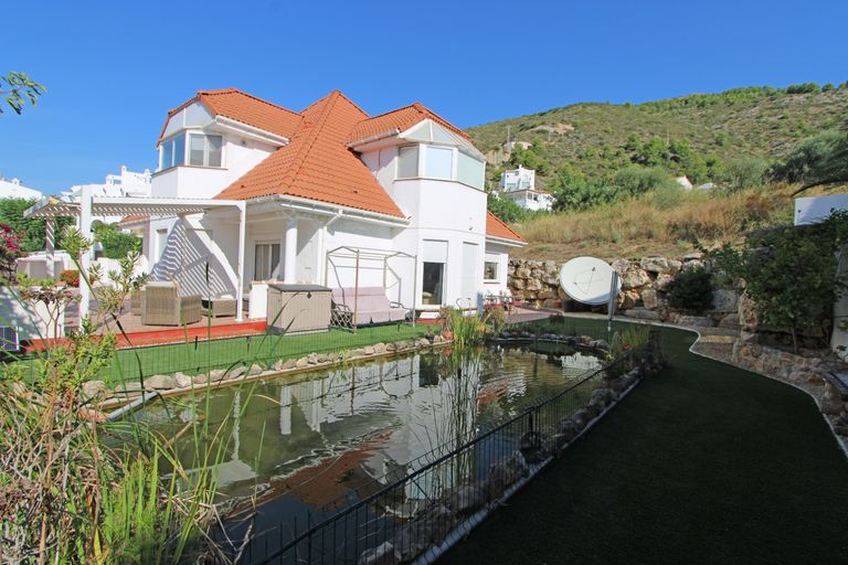 Property thumbnail 1