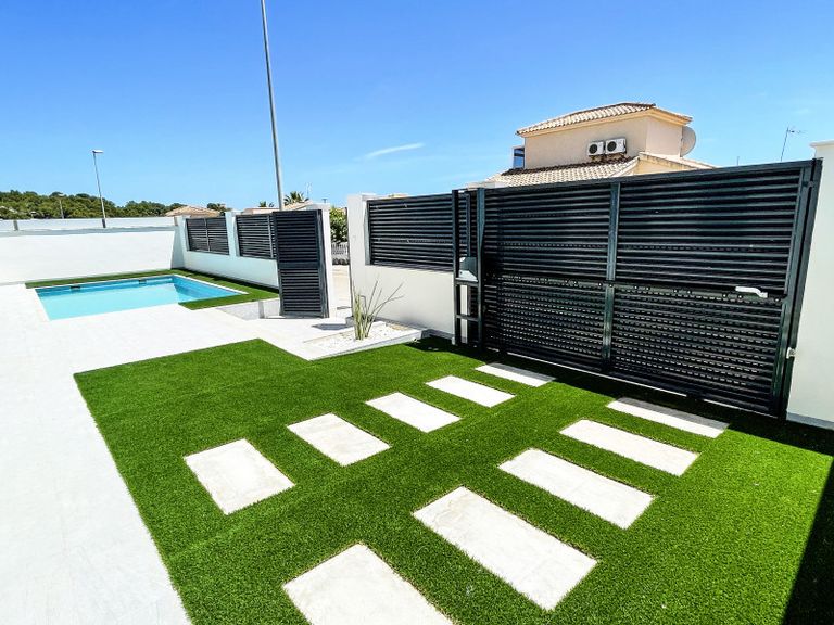 Property thumbnail 8