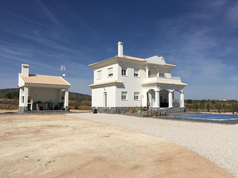 Property thumbnail 4