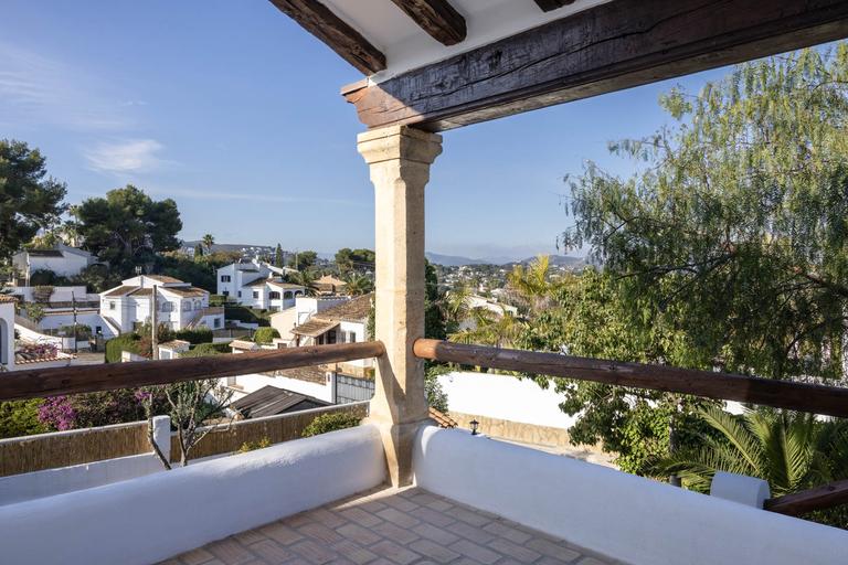 Property thumbnail 8