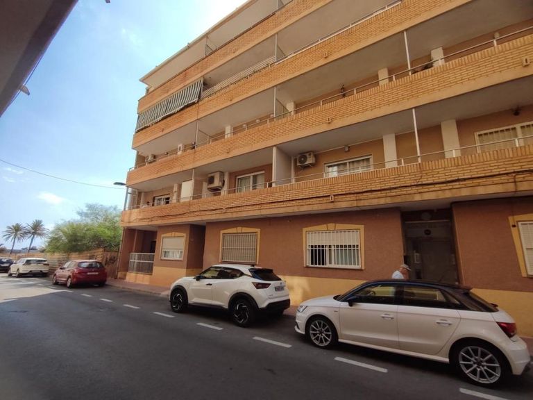 Property thumbnail 1