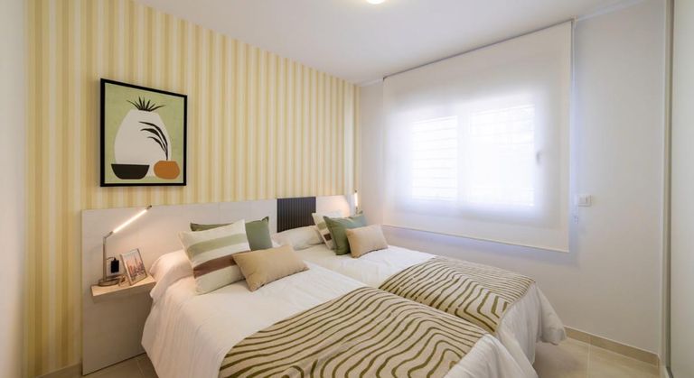 Property thumbnail 11