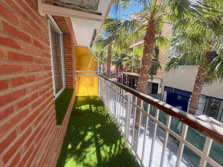 Property thumbnail 6