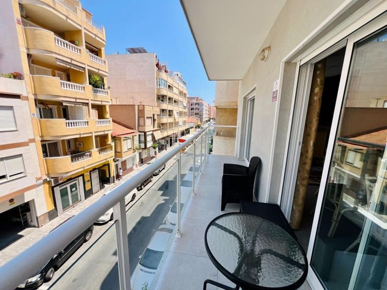 Property thumbnail 1