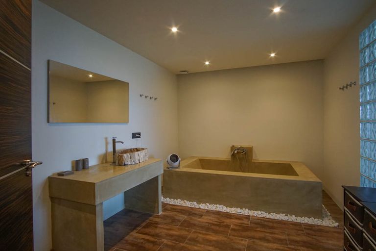 Property thumbnail 43