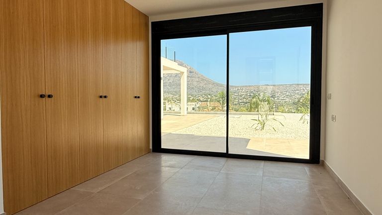 Property thumbnail 22