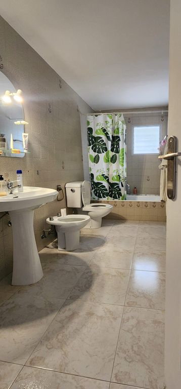 Property thumbnail 37