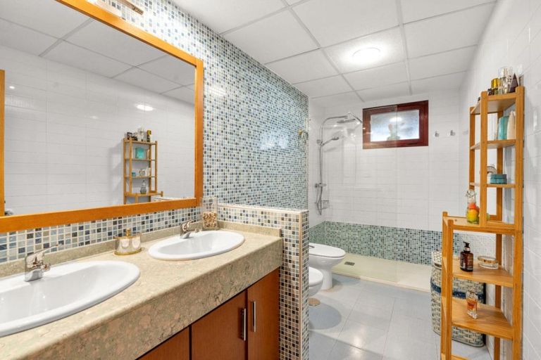 Property thumbnail 17