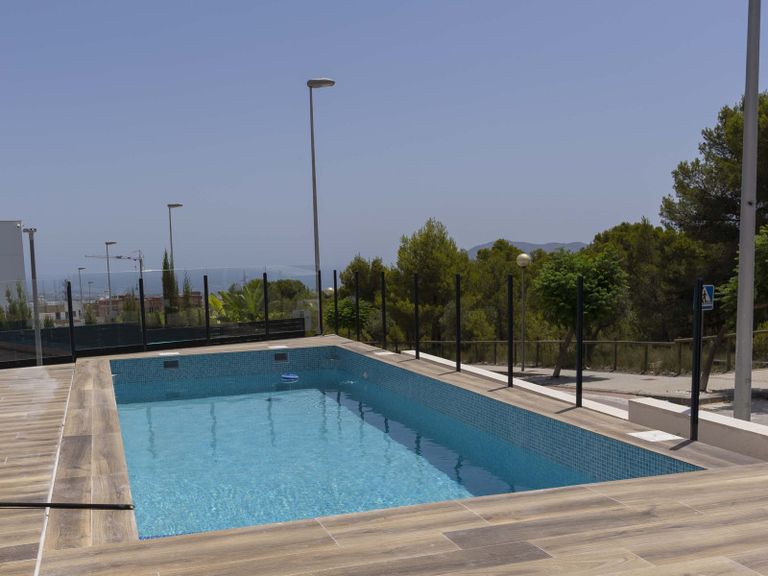 Property thumbnail 4