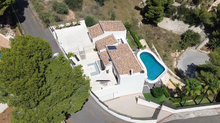 Property thumbnail 8