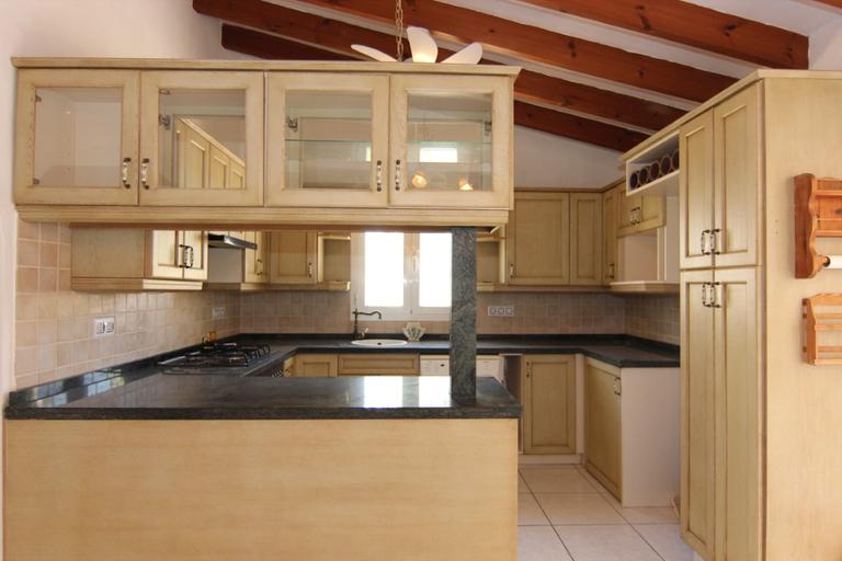 Property thumbnail 1