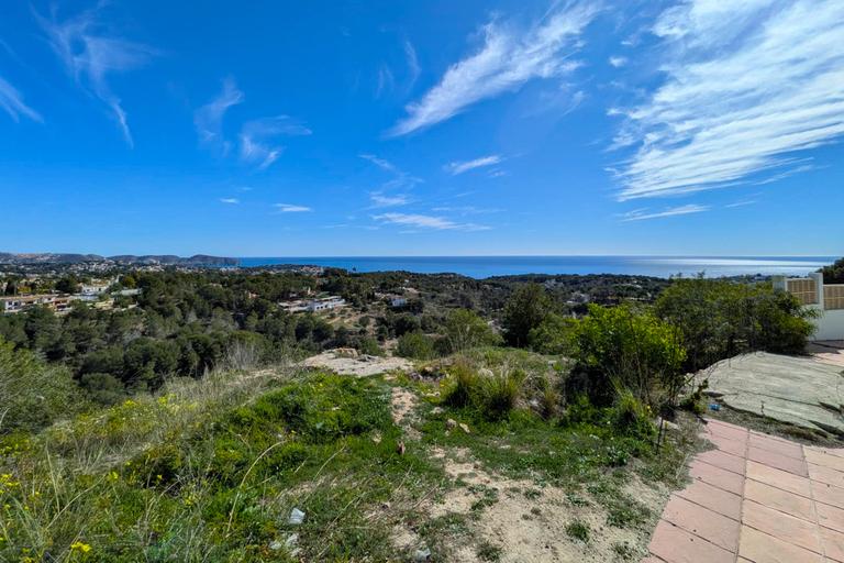 Property thumbnail 3